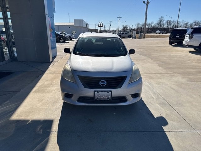 2012 Nissan Versa S