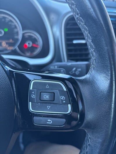 2014 Volkswagen Beetle 2.0T Turbo R-Line