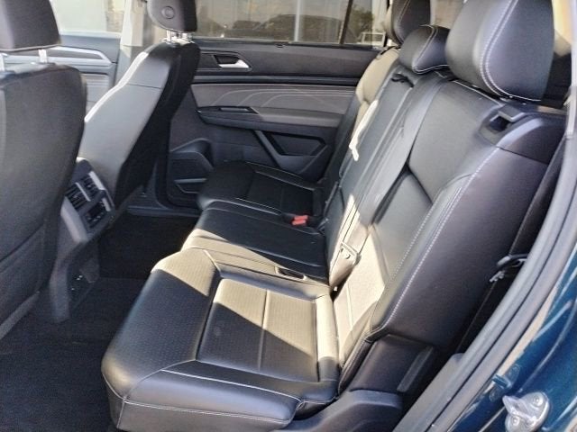 2022 Volkswagen Atlas 2.0T SE w/Technology