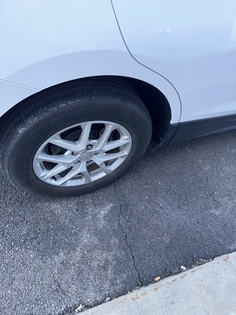 2023 Chevrolet Equinox LS