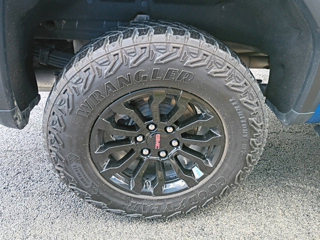 2023 GMC Sierra 1500 AT4X