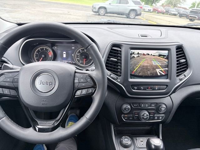 2023 Jeep Cherokee Altitude Lux