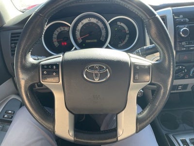2012 Toyota Tacoma 4WD Access Cab V6 MT (Natl)