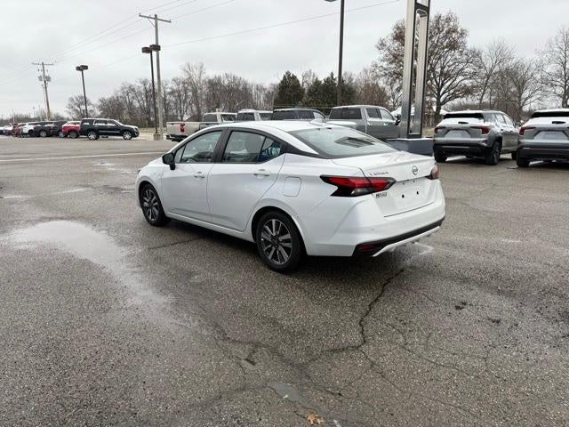 2023 Nissan Versa SV