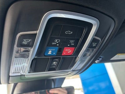 2022 RAM 1500 Limited Crew Cab 4x4 5'7" Box