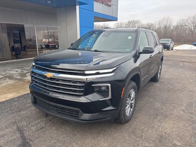 2025 Chevrolet Traverse LT
