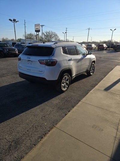 2025 Jeep Compass Latitude