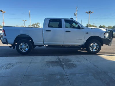 2022 RAM 2500 Tradesman Crew Cab 4x4 6'4" Box