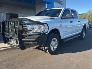 2022 RAM 2500 Tradesman Crew Cab 4x4 6'4" Box