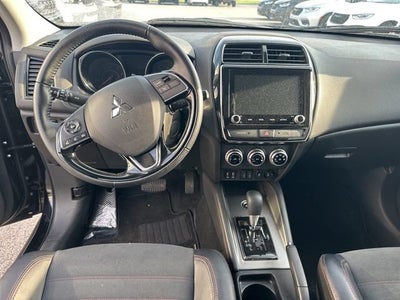 2025 Mitsubishi Outlander Sport S