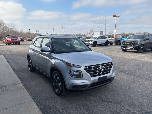 Used 2023 Hyundai Venue SEL with VIN KMHRC8A37PU215766 for sale in Chanute, KS
