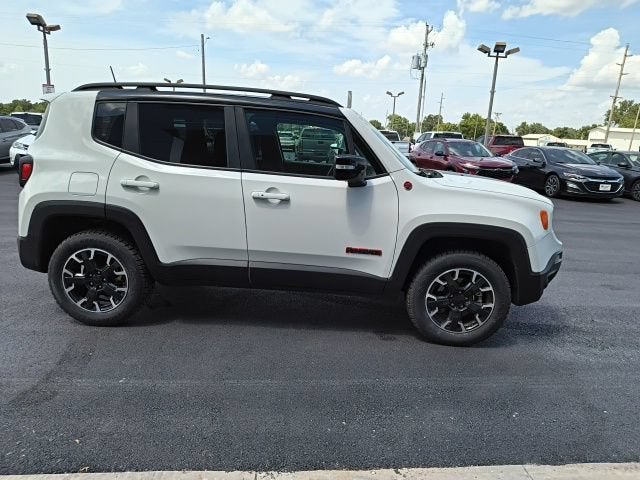 2023 Jeep Renegade Trailhawk 4x4