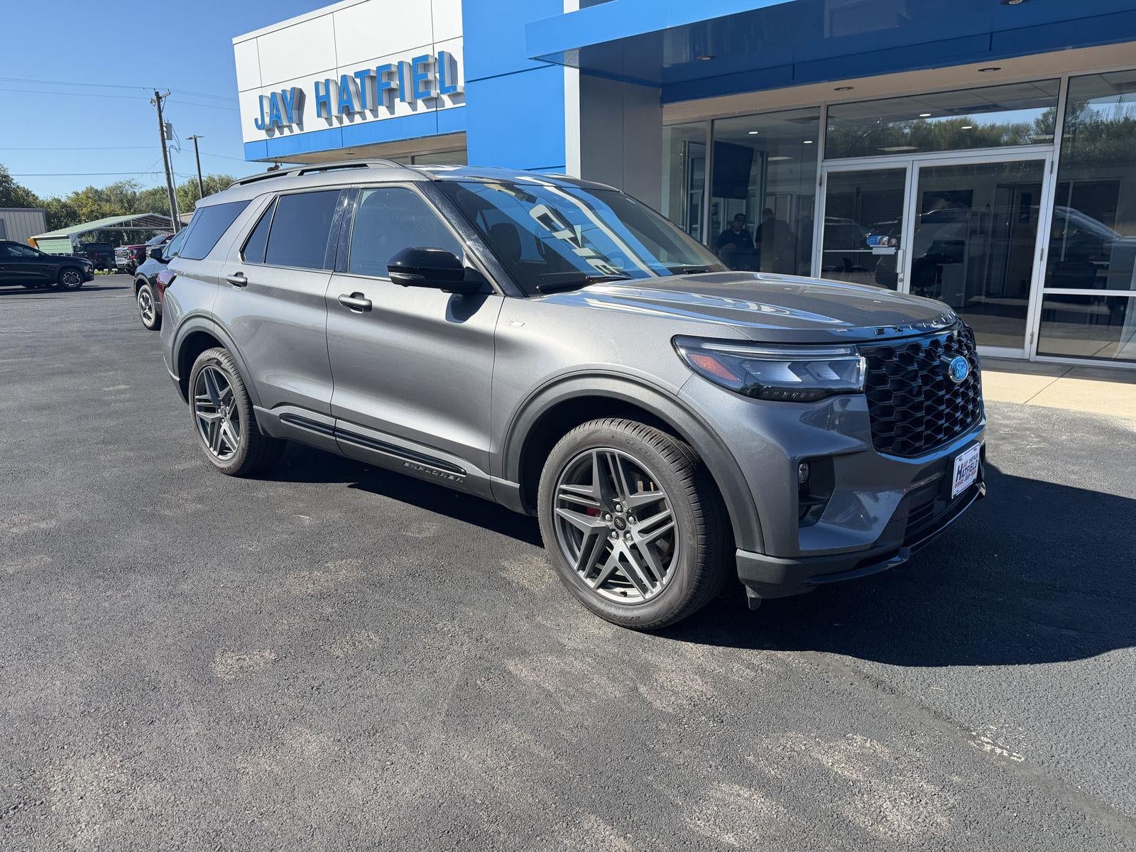 2025 Ford Explorer ST-Line