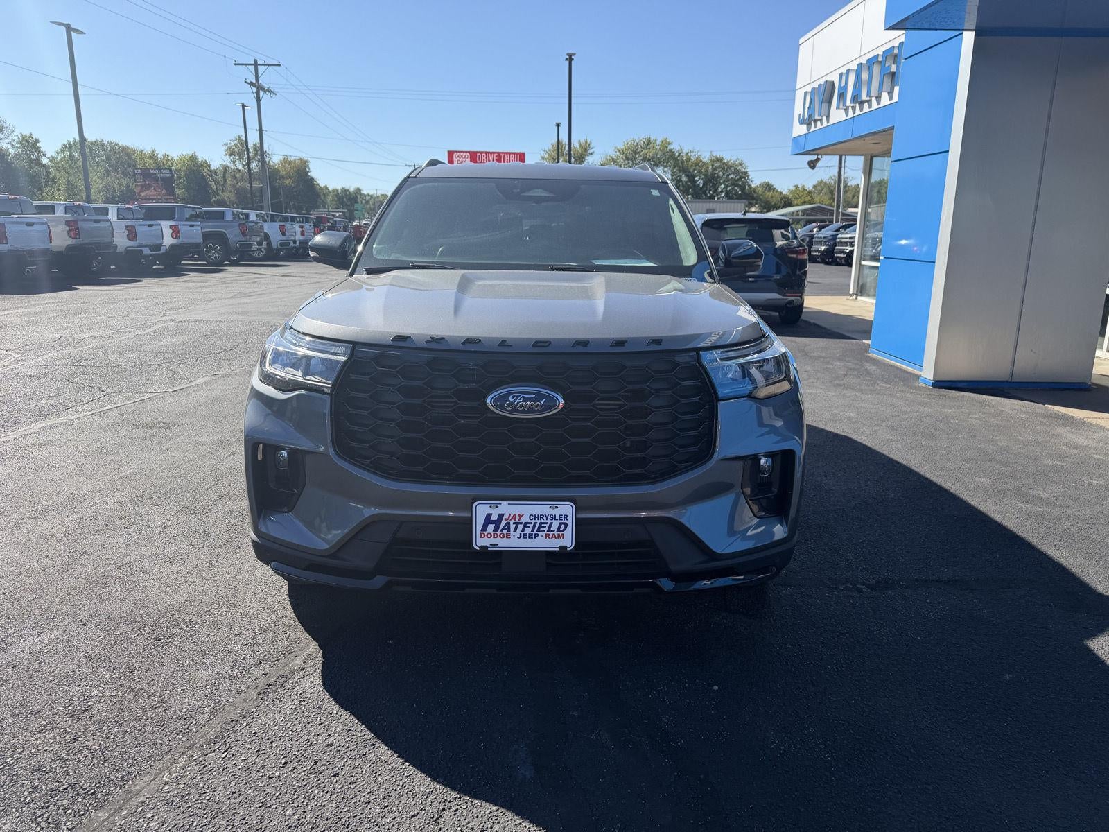 2025 Ford Explorer ST-Line