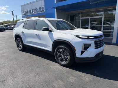 2024 Chevrolet Traverse LT