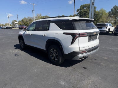 2024 Chevrolet Traverse LT