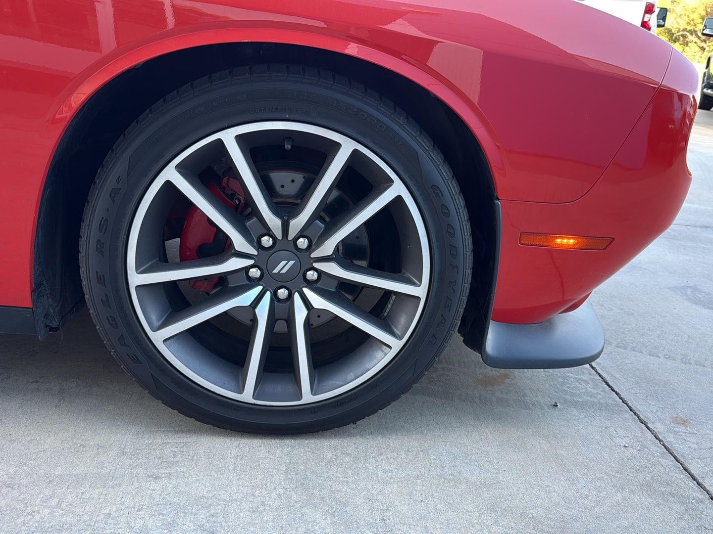 2023 Dodge CHALLENGER GT Base