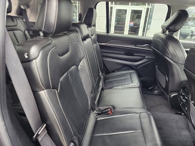 2023 Jeep Grand Cherokee L Limited 4x2