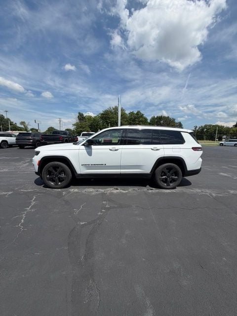 2023 Jeep Grand Cherokee L Altitude 4x4