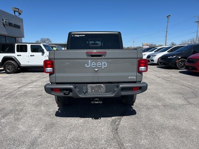 2023 Jeep Gladiator Overland