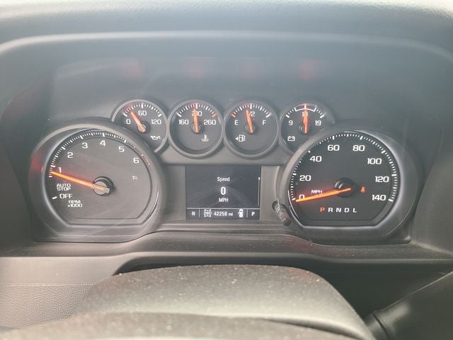 2024 Chevrolet Silverado 1500 4WD Crew Cab Short Bed Custom