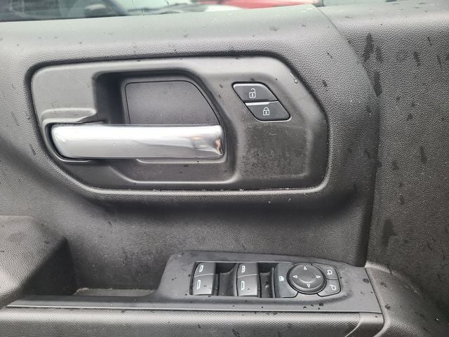 2024 Chevrolet Silverado 1500 4WD Crew Cab Short Bed Custom