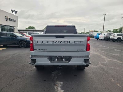 2024 Chevrolet Silverado 1500 4WD Crew Cab Short Bed Custom