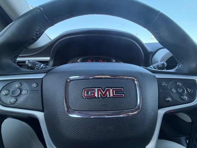 2023 GMC Acadia AWD SLT
