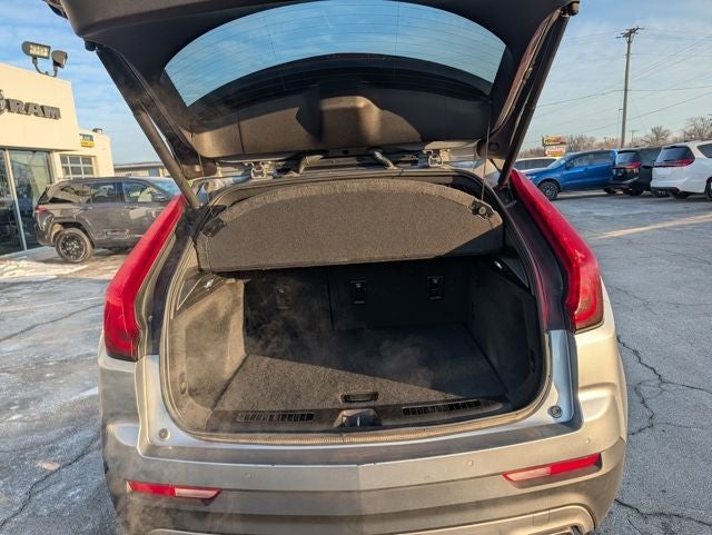 2023 Cadillac XT4 AWD Premium Luxury
