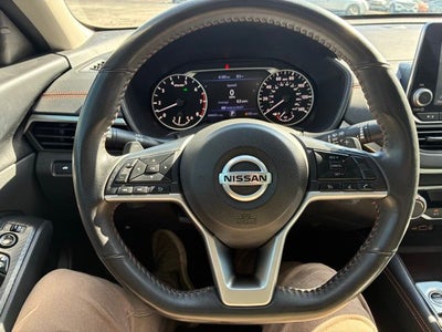 2022 Nissan Altima SR Intelligent AWD