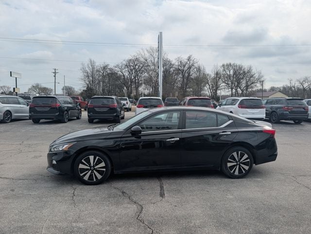 2022 Nissan Altima SV FWD