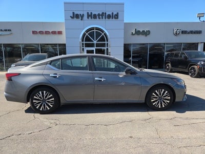 2024 Nissan Altima SV FWD