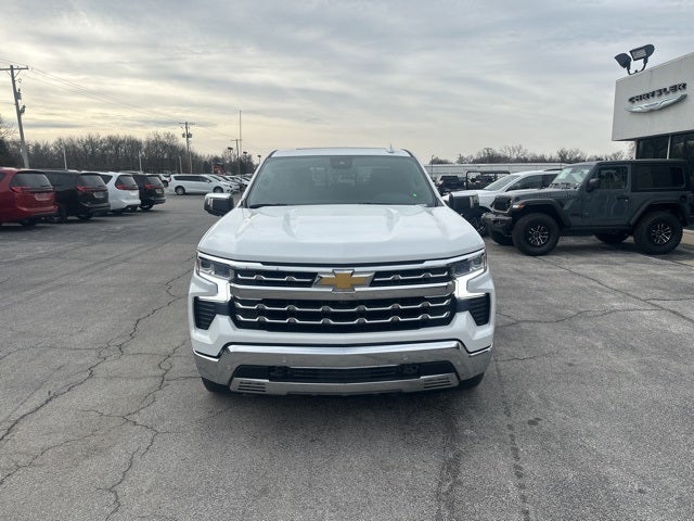 2023 Chevrolet Silverado 1500 4WD Crew Cab Short Bed LTZ