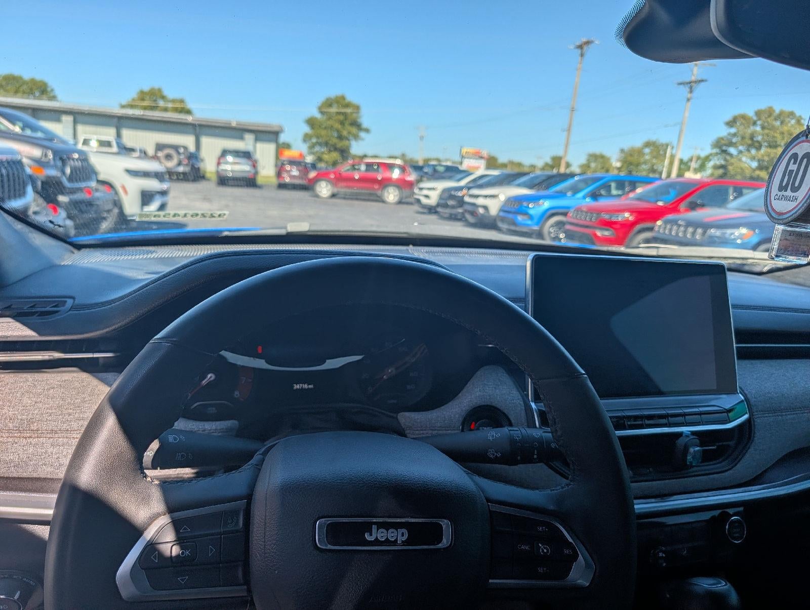 2023 Jeep Compass Latitude Lux
