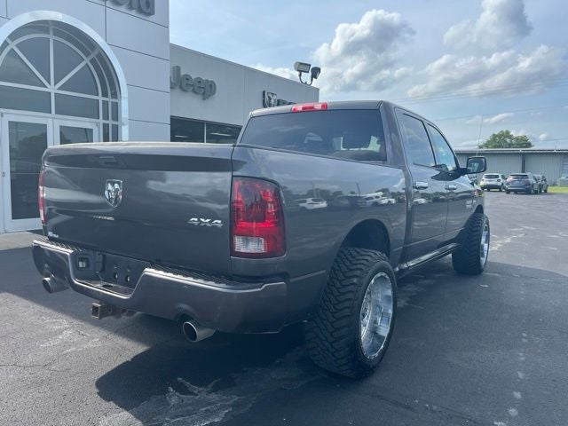 2017 RAM 1500 Express Crew Cab 4x4 5'7' Box