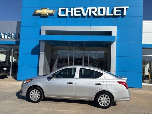 2016 Nissan Versa 1.6 S+