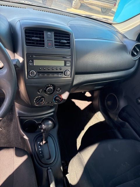 2016 Nissan Versa 1.6 S+