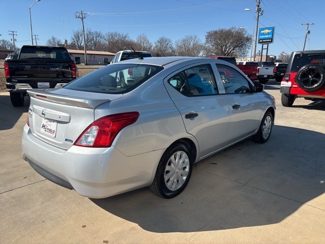 2016 Nissan Versa 1.6 S+