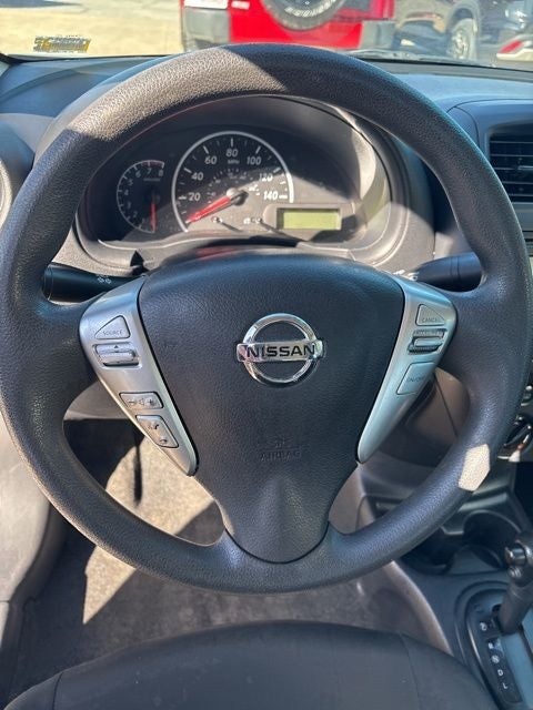 2016 Nissan Versa 1.6 S+