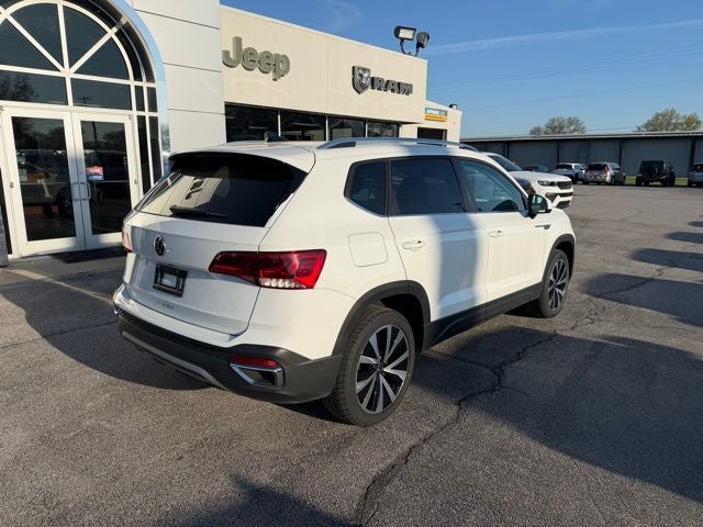 2024 Volkswagen Taos 1.5T SE