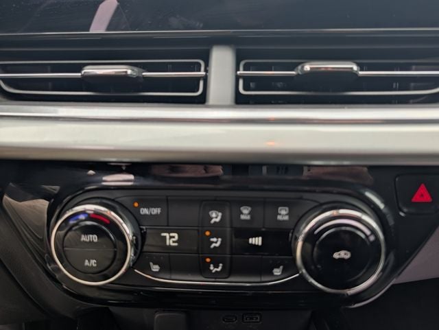 2025 Chevrolet Trax FWD LT