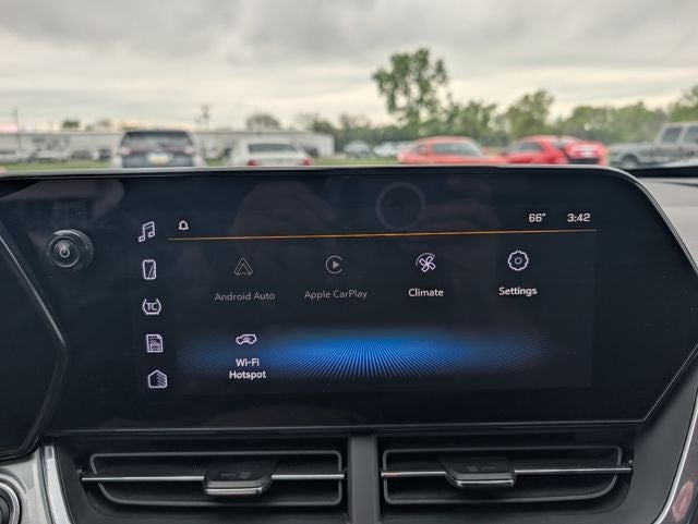 2025 Chevrolet Trax FWD LT