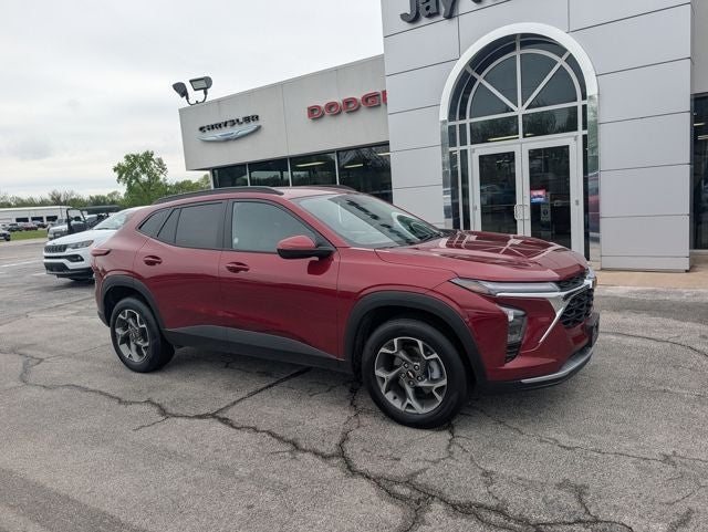 2025 Chevrolet Trax FWD LT