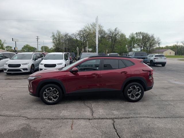 2025 Chevrolet Trax FWD LT