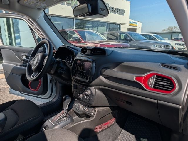 2023 Jeep Renegade Trailhawk 4x4
