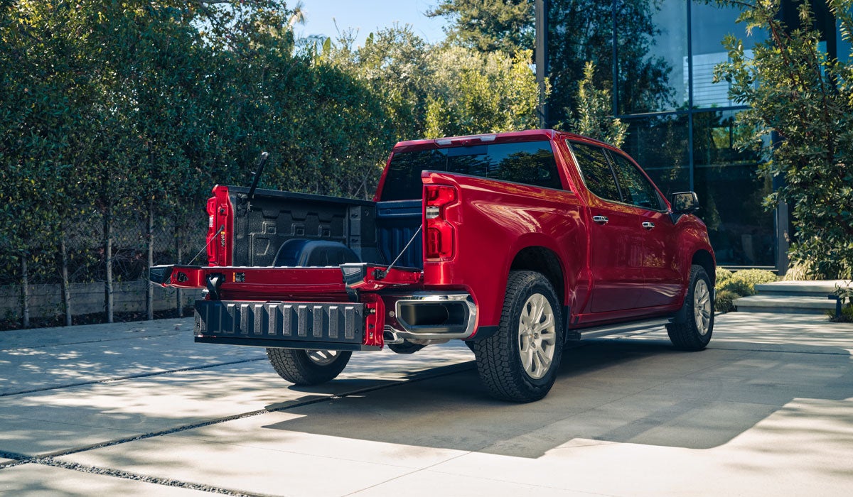 Jay Hatfield Chevrolet GMC - Chanute, KS in Chanute KS
